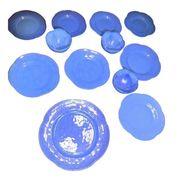 Opalescent Dish Set - Picture 5 of 16